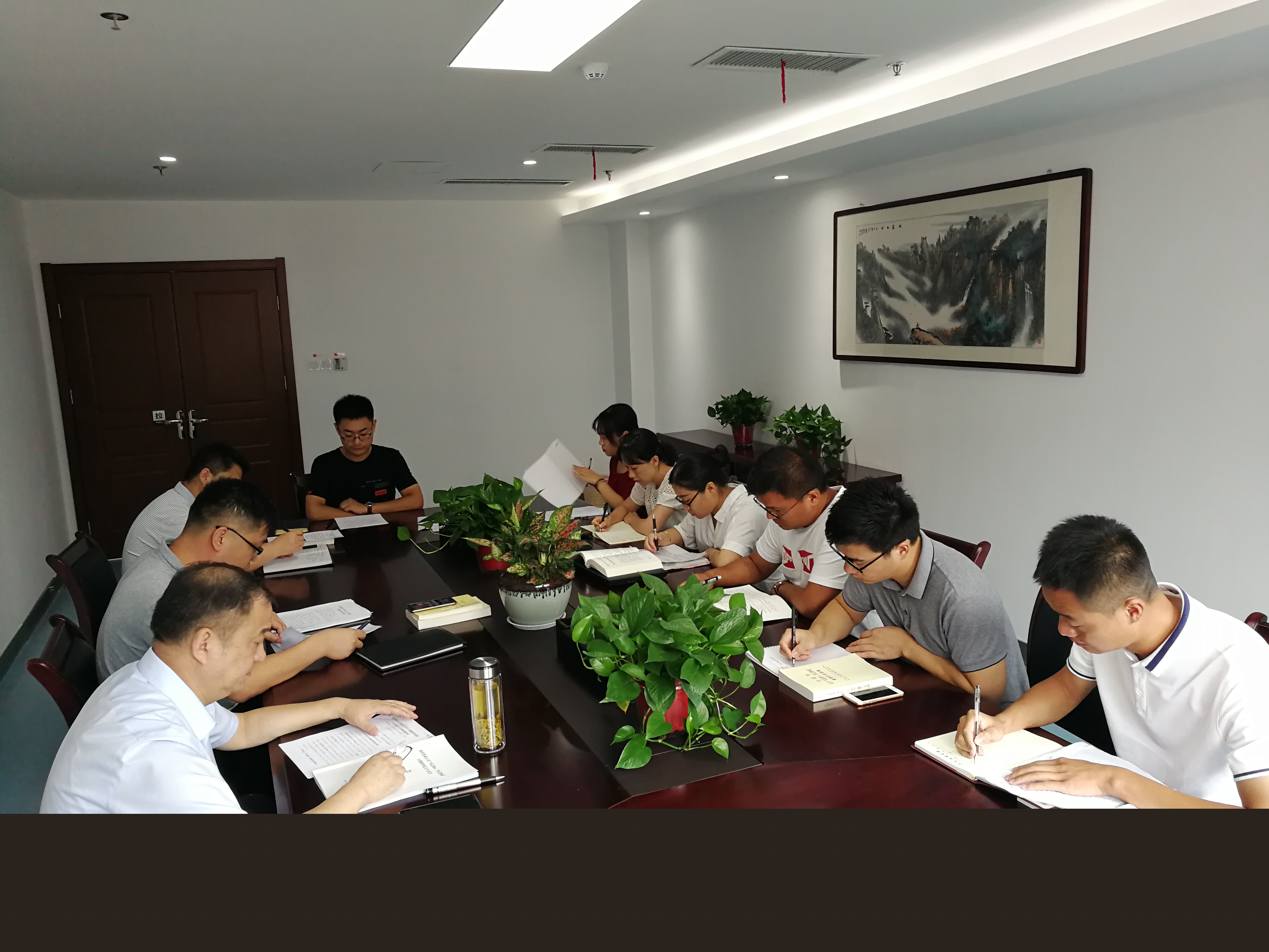 公司第三黨支部召開“不忘初心、牢記使命”主題教育專題民主生活會