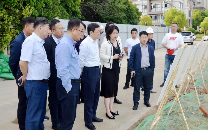 集團(tuán)公司黨委副書記、總經(jīng)理朱策帶隊(duì)赴皖投置業(yè)公司合肥項(xiàng)目調(diào)研